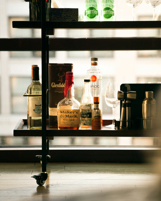 5 Trendy Bar Cart Ideas to Elevate Your Space